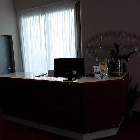 Le Vele Szálloda Riccione