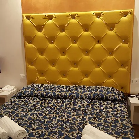 Le Vele Отель Риччоне